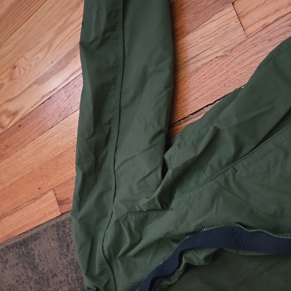 LL bean jacket - Picture 3 of 4